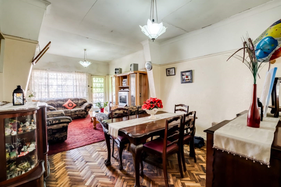 5 Bedroom Property for Sale in Wynberg Western Cape